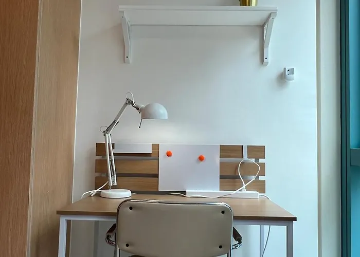 New! Serene & Cozy Wi-fi 350mbps Uptown Bgc Backhome6 * Manila