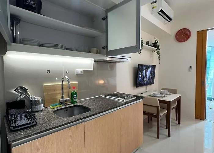 New! Serene & Cozy Wi-fi 350mbps Uptown Bgc Backhome6 Apartamento