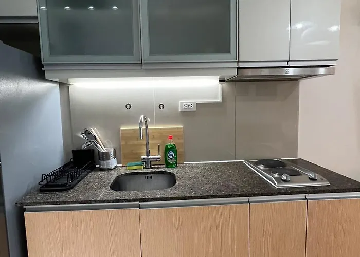 Apartamento New! Serene & Cozy Wi-fi 350mbps Uptown Bgc Backhome6 *