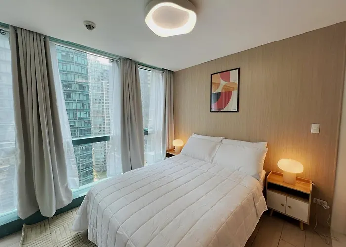 Apartamento New! Serene & Cozy Wi-fi 350mbps Uptown Bgc Backhome6 Manila